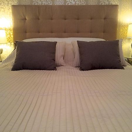 Hello Downtown Apartment - Eiffel Budapest Chambre photo