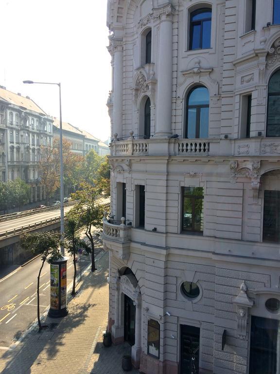 Hello Downtown Apartment - Eiffel Budapest Chambre photo
